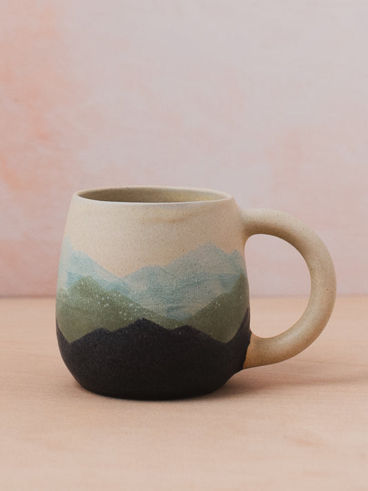 Sip and Sculpt at Biscuit and Brew